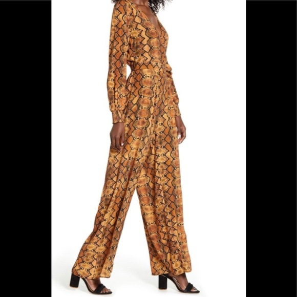 NWT Band of Gypsies Snakeskin Jumpsuit XS - Picture 2 of 9